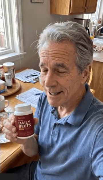 Realistic AI UGC Testimonials for Radixa Daily Beets, frame 2