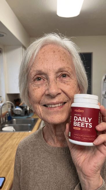 AI Selfie-with-Product Photos for Radixa Daily Beets, frame 2